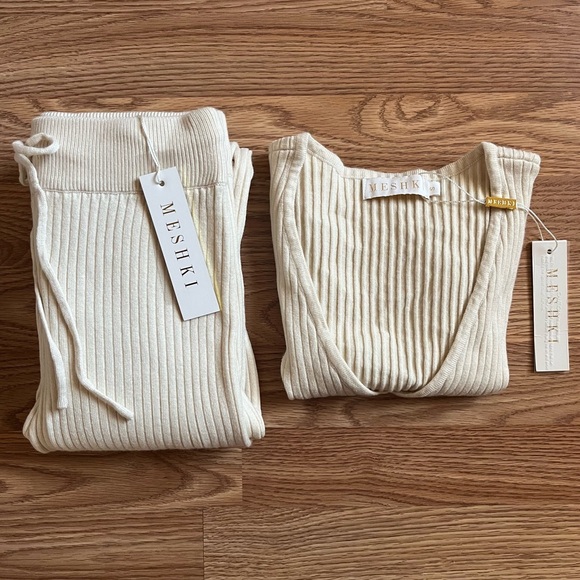 (NEVER WORN) Meshki Cream Ribbed Knit Set - Picture 2 of 10